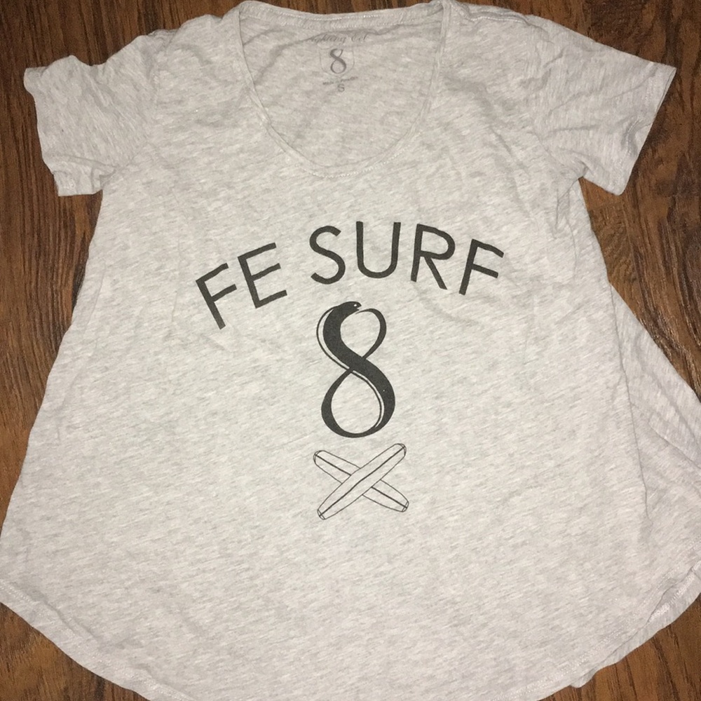 fighting eel woman’s tee size small